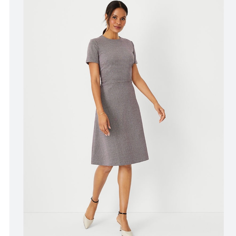 NWT Ann Taylor Houndstooth Short Sleeve Flare Dress - Picture 2 of 4